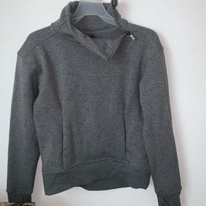 Unique All in motion Fleece pullover with styled zipper